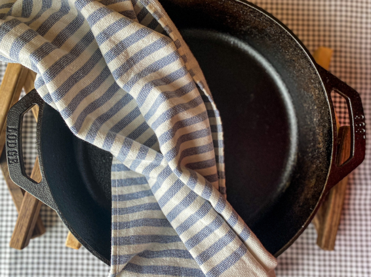 how to clean and season cast iron
