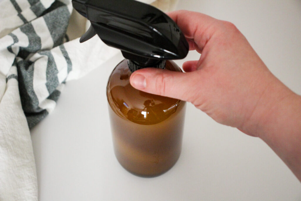 all-purpose cleaning spray bottle